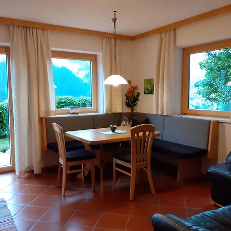 Haus Ausblick Apartment Tux