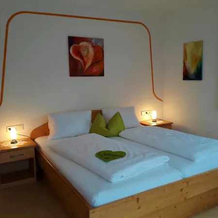 Haus Ausblick Apartamento Tux