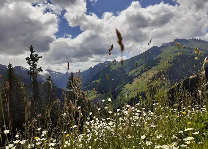 アパート Haus Ausblick トゥクス